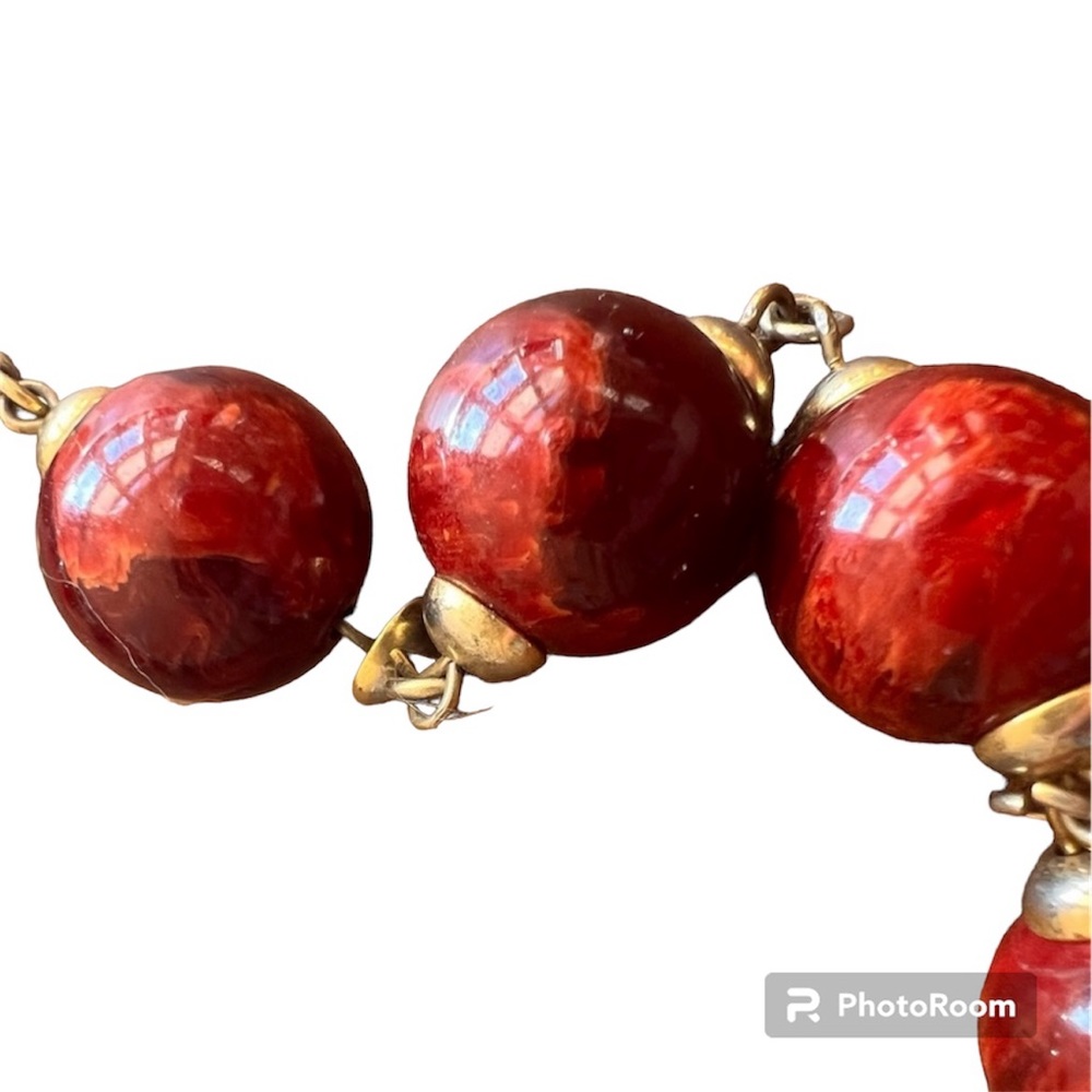 Gorgeous red lacquered bead necklace 15” long vintage looking